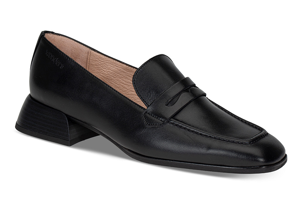 Loafer C22 sort - Størrelse 38 | Wonders | Loafer | Damesko i Glatt skinn